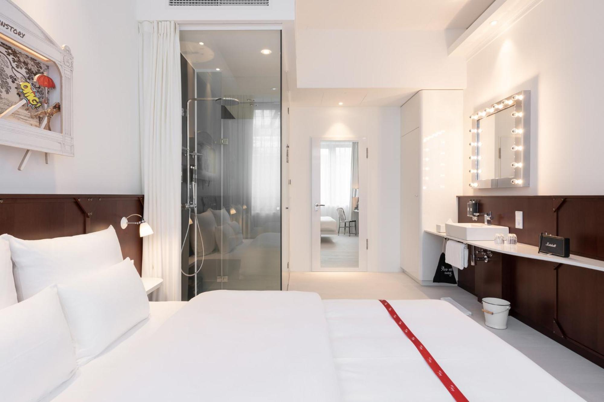 Lovely Kamer